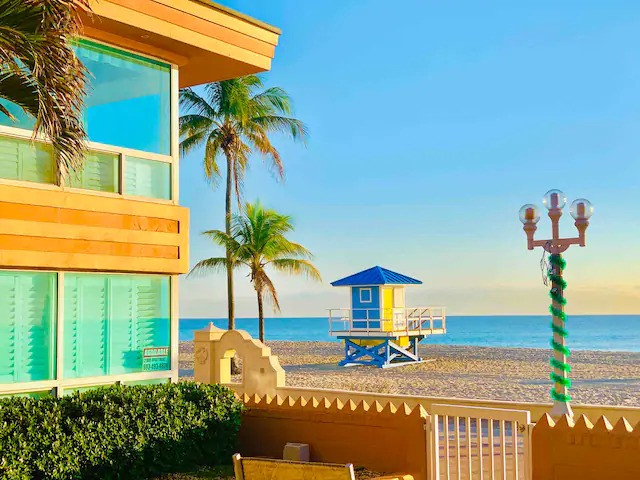 Spacious & Modern Oceanfront 2bd w Patio. Beach & Boardwalk Access!